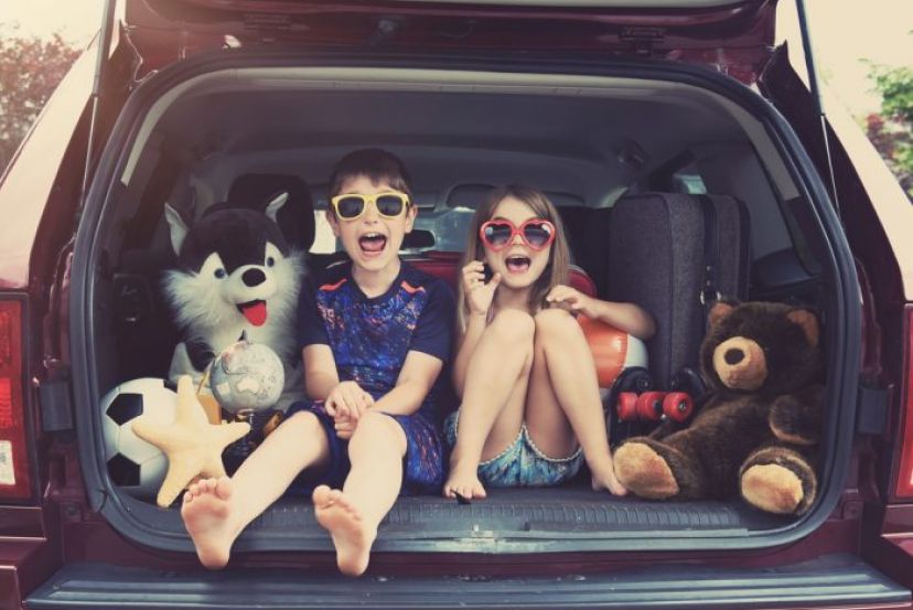 10 Ways to Save on your Family Holiday