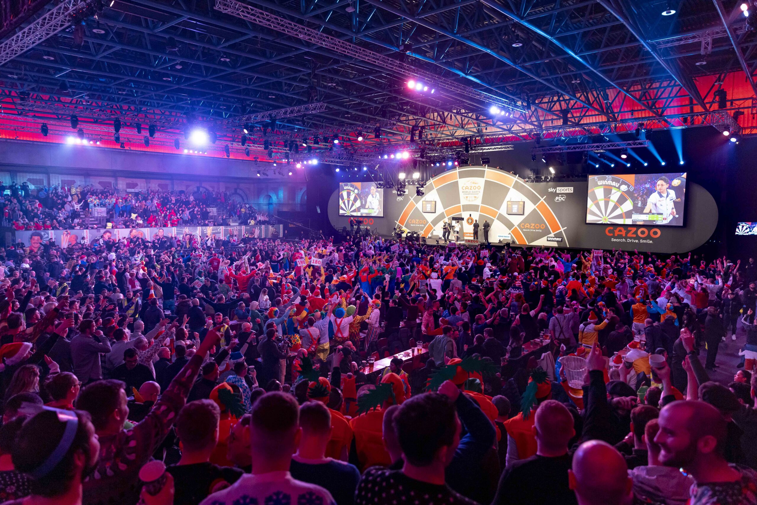 Paddy Power World Darts Championship | Cassidy Travel